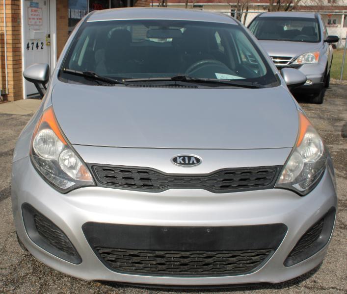 kia rio 5-door 2013 KNADM5A3XD6106886 image kia rio 5-door 2013 KNADM5A3XD6106886 image